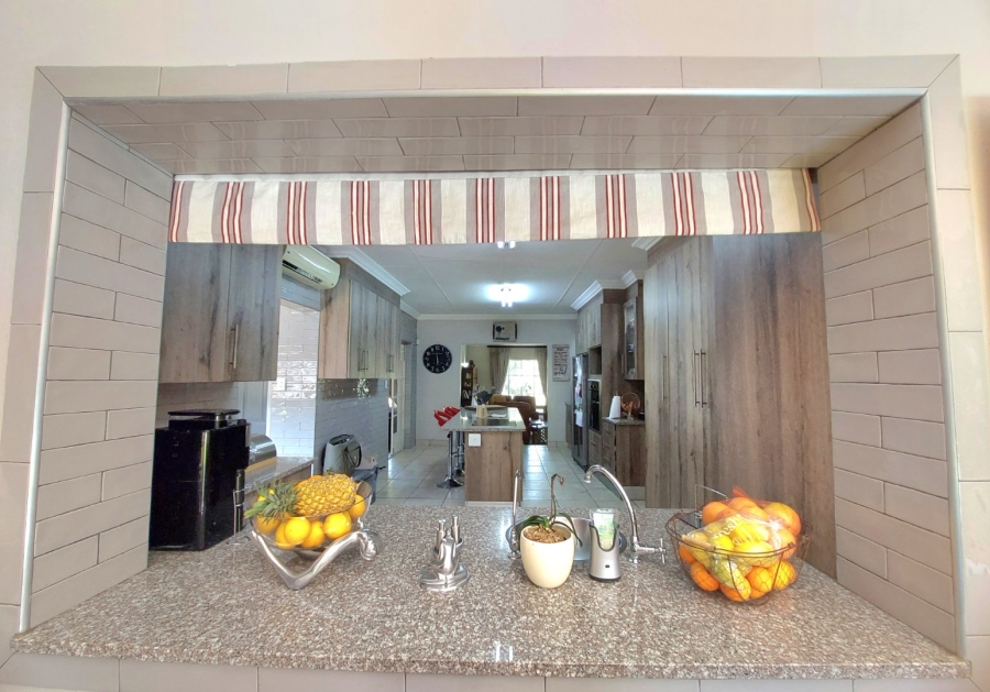 5 Bedroom Property for Sale in Brits North West